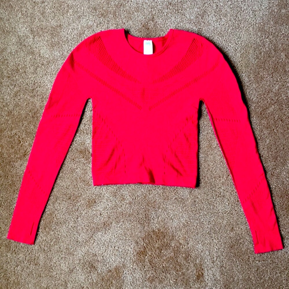 Fabletics Athletic Red Stretch Crop Top w/ Small Cutout Details, Size S